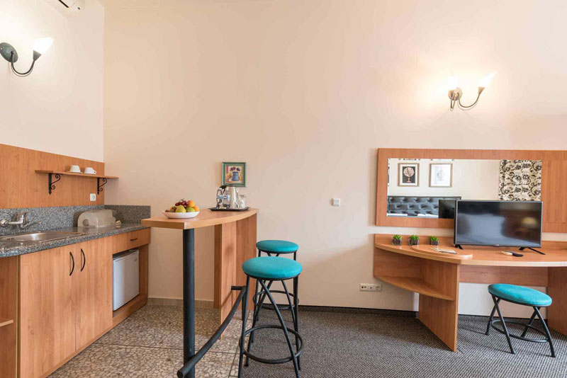 Studio with Kitchenette